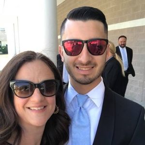 Meet your Posher, Kostas